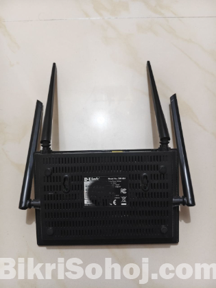 D-Link DIR-825 Dual-Band Wi-Fi Router